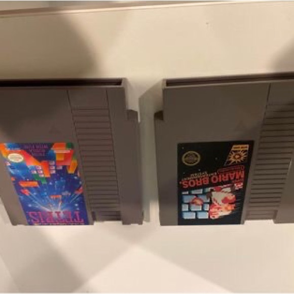 1985 Nintendo NES-001 with accessories and 2 games (Super Mario Bros., Tetris) - Picture 8 of 8